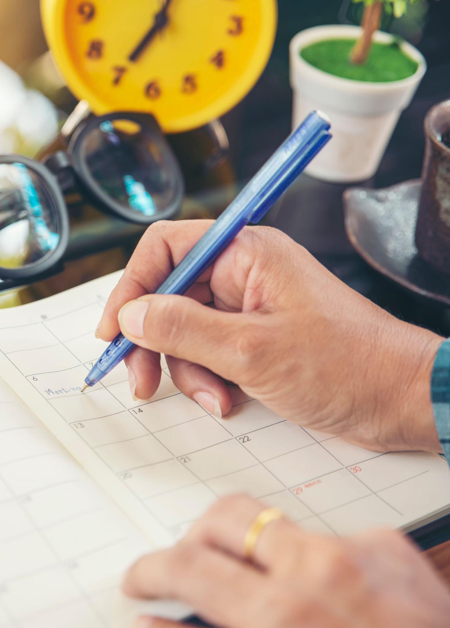 How to Manage Your Time Effectively and Stay Productive Every Day